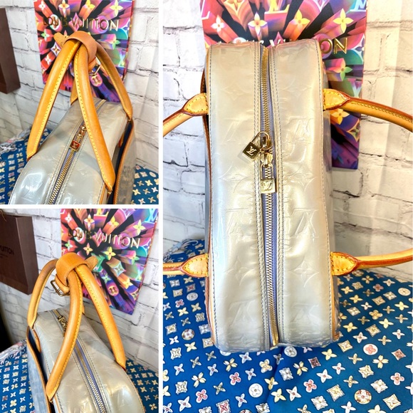 Louis Vuitton Ice blue Vernis Tompkins shoulder bag and scarf - Picture 9 of 16